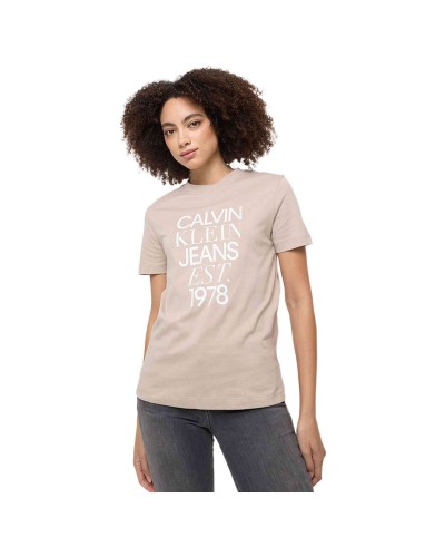 Camiseta Calvin Klein Jeans Camiseta Ck Mixed Logo Regular T